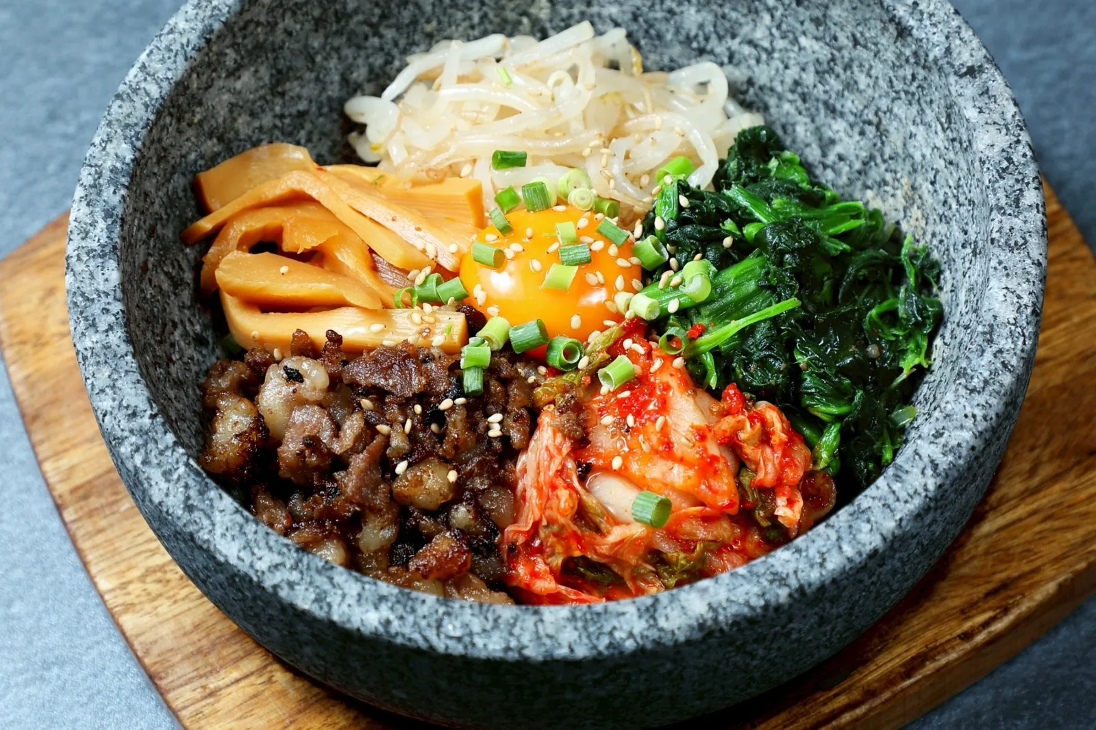 石焼ビビンバ